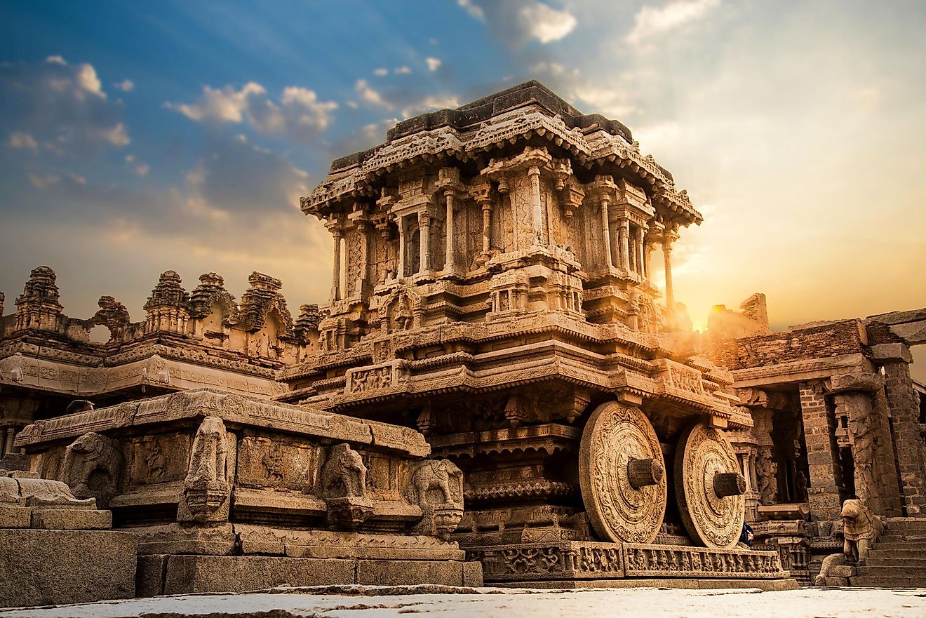 Hampi - Ancient ruins and temples